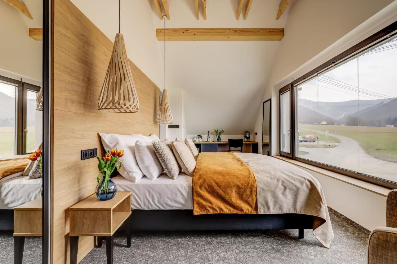 Hotel Maralak Kuncice pod Ondrejnikem Luaran gambar