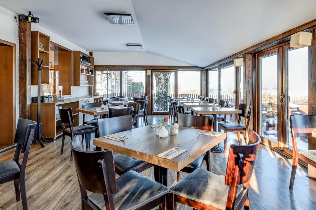 Hotel Maralak Kuncice pod Ondrejnikem Luaran gambar